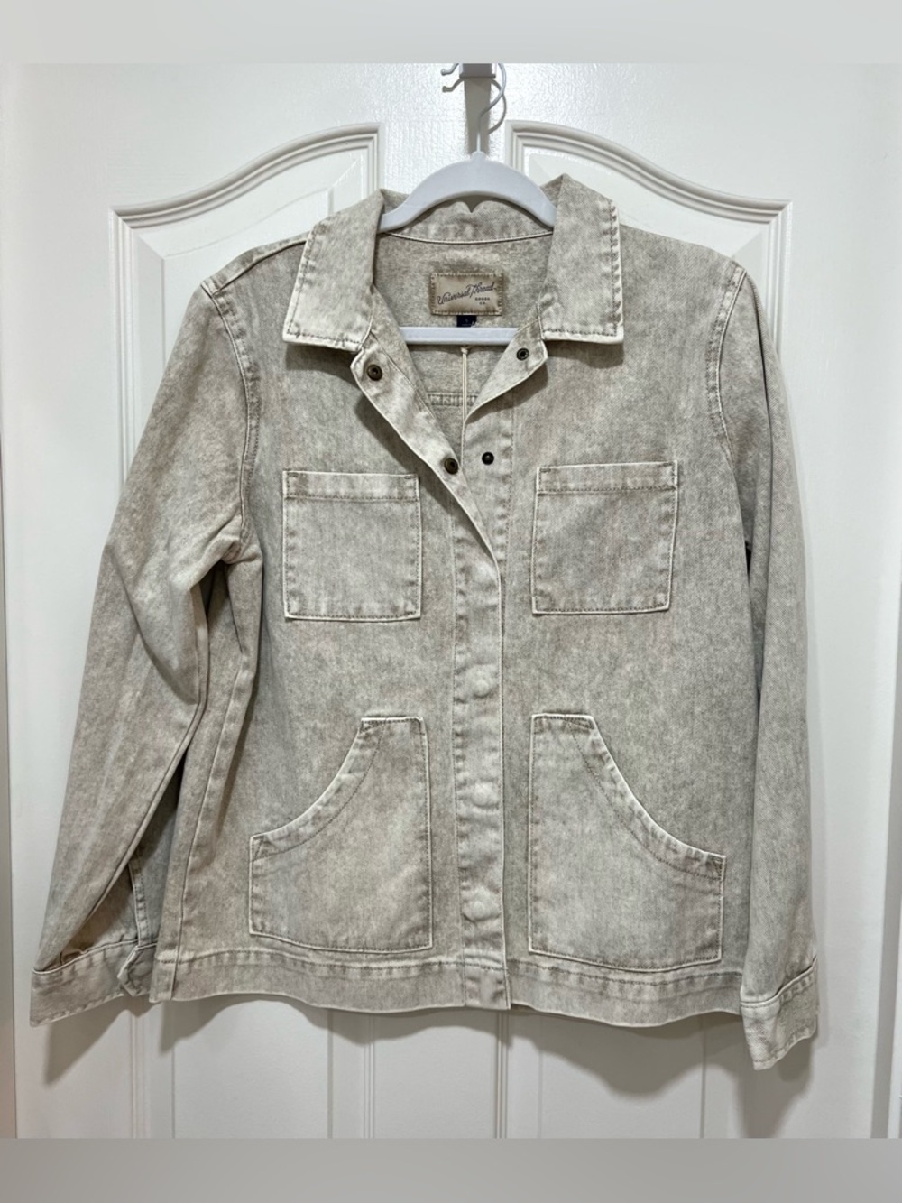 Sandwashed Beige Button-Down Shacket Jacket NWT